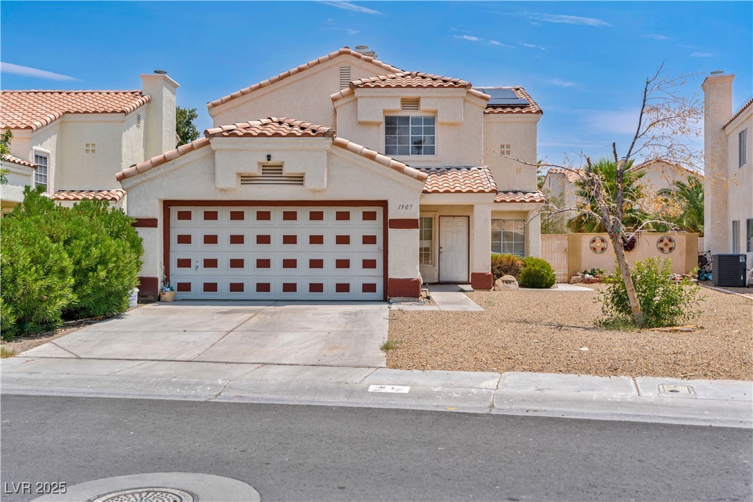 1907 Monte Alban Drive Property Photo 1