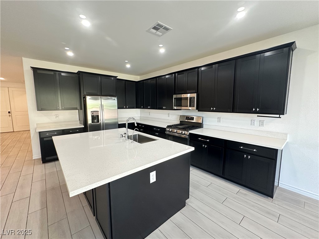 9565 Camelback Creek Drive Property Photo 8