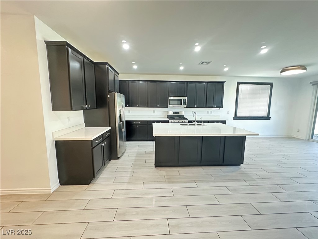 9565 Camelback Creek Drive Property Photo 11