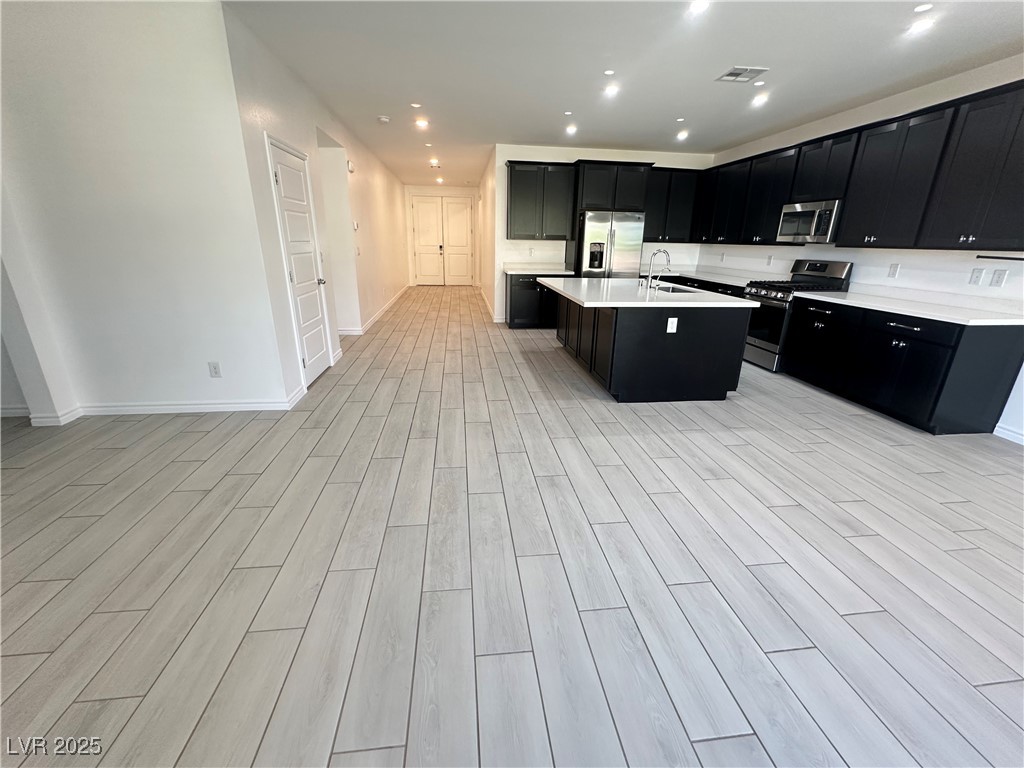 9565 Camelback Creek Drive Property Photo 13