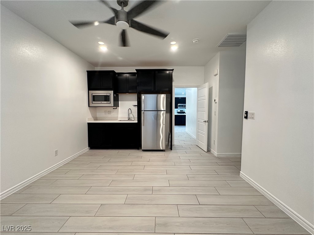 9565 Camelback Creek Drive Property Photo 15