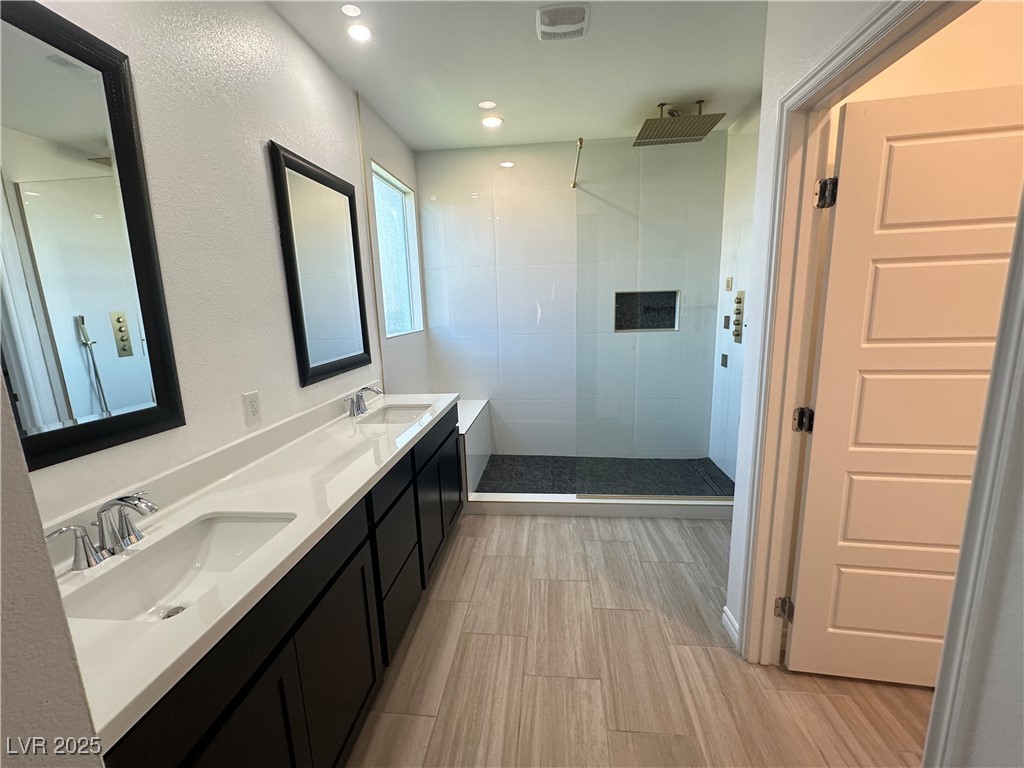 9565 Camelback Creek Drive Property Photo 19