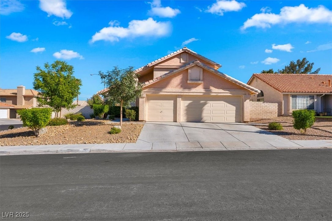 1219 Heather Ridge Road Property Photo 1