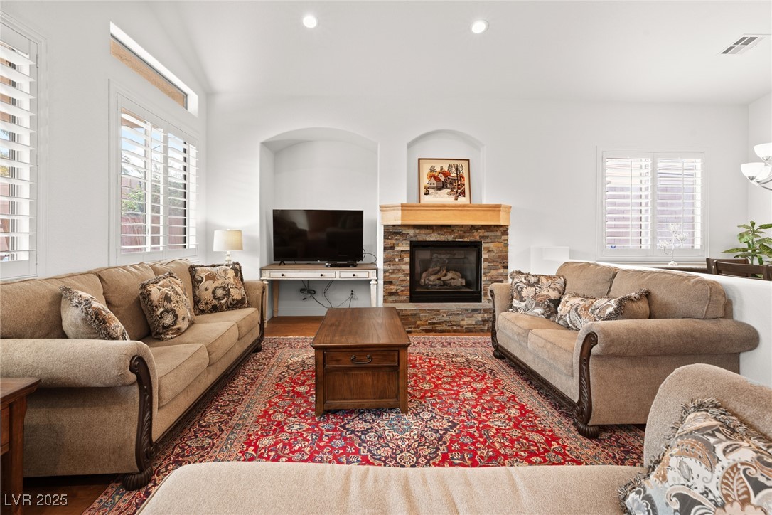 2052 Sinfonia Avenue Property Photo 22