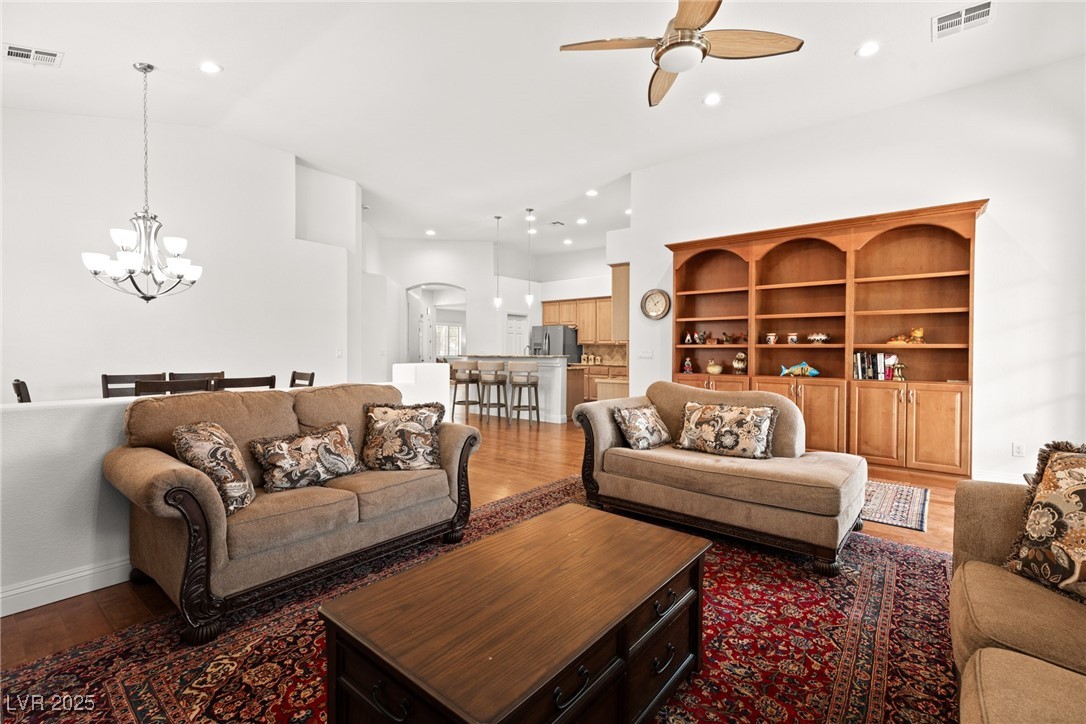 2052 Sinfonia Avenue Property Photo 24