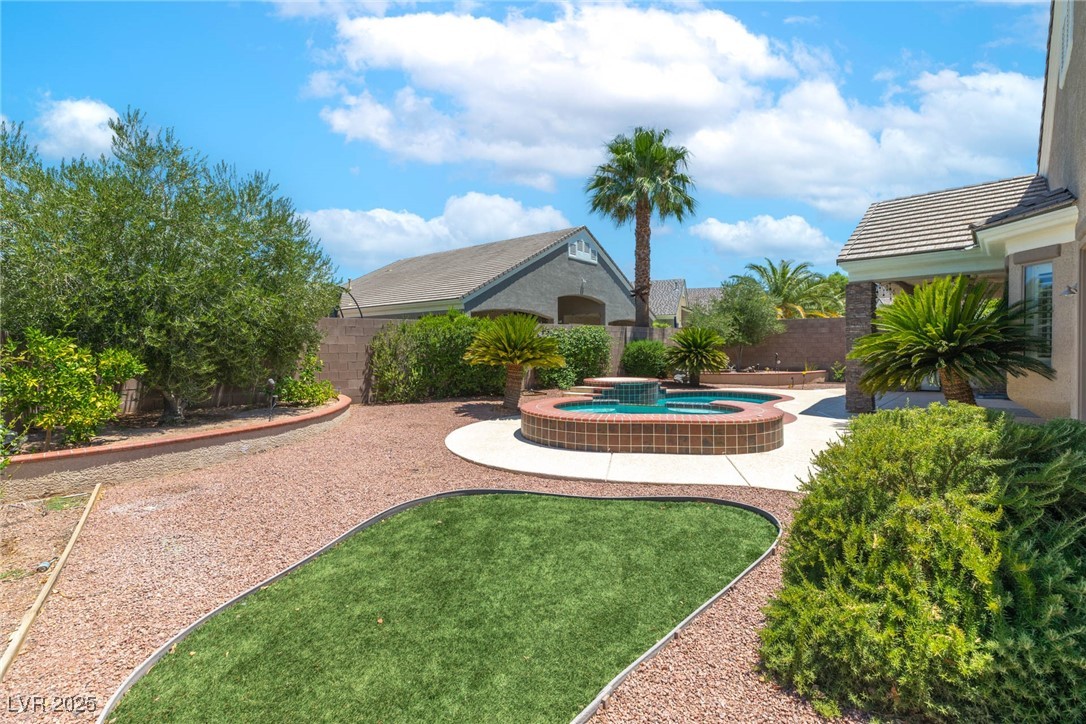 2052 Sinfonia Avenue Property Photo 52
