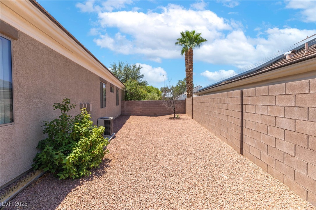 2052 Sinfonia Avenue Property Photo 53