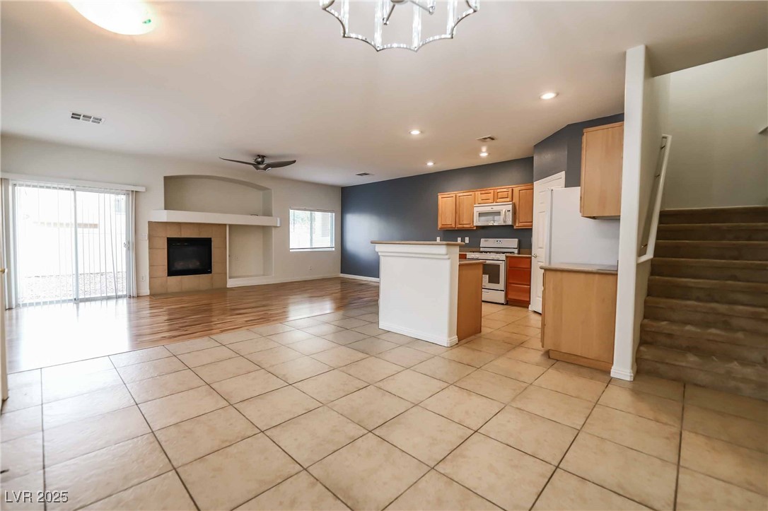 9982 Aspen Rose Street 103 Property Photo 10
