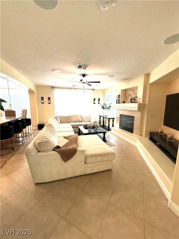 1050 Via Di Olivia Street Property Photo 10