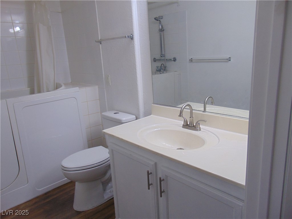 8410 Eldora Avenue 1050 Property Photo 18