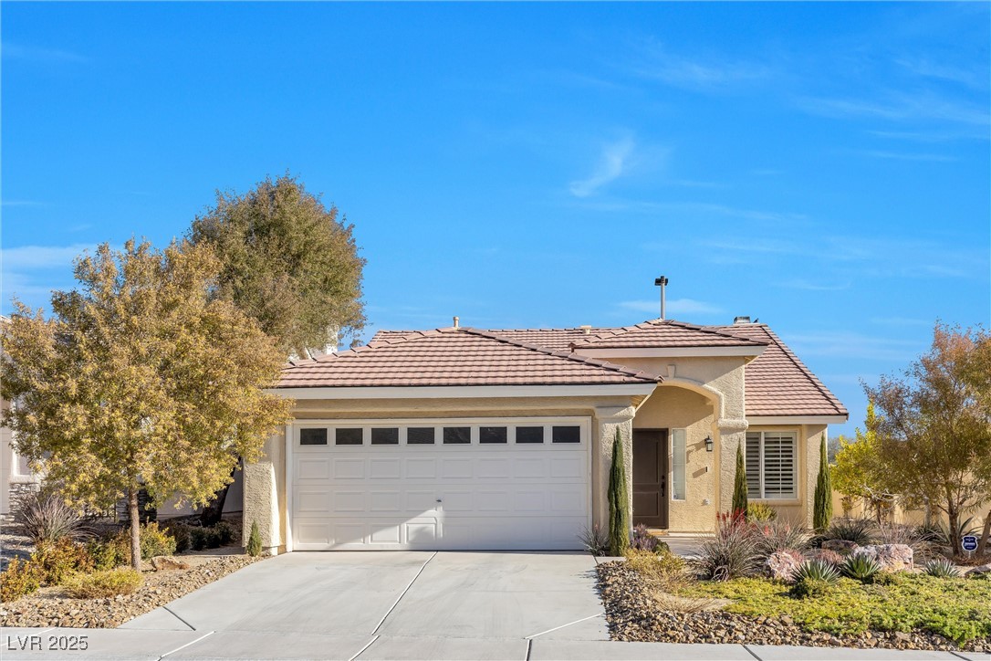 9800 Panorama Cliff Drive Property Photo 1