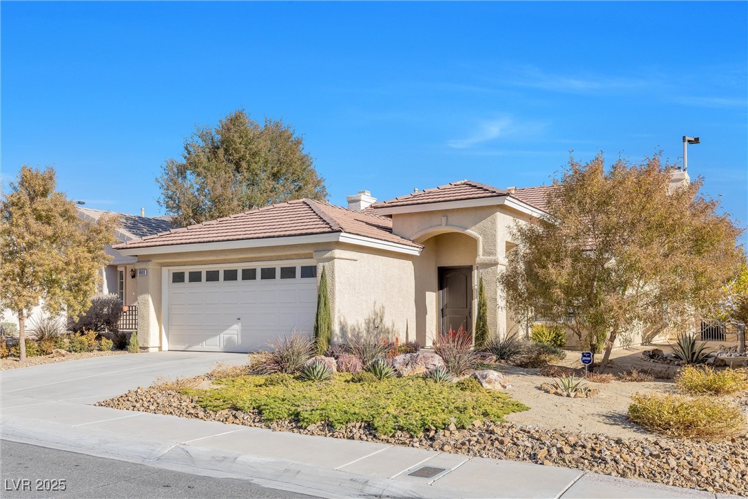 9800 Panorama Cliff Drive Property Photo 2