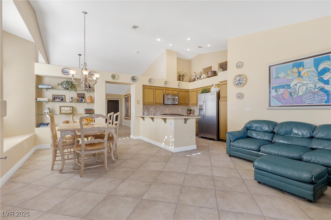 9800 Panorama Cliff Drive Property Photo 9