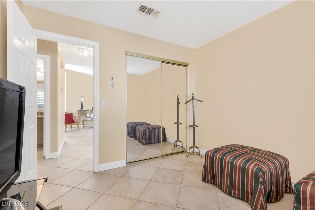 9800 Panorama Cliff Drive Property Photo 23