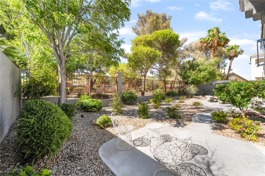 9332 Sienna Vista Drive Property Photo 44