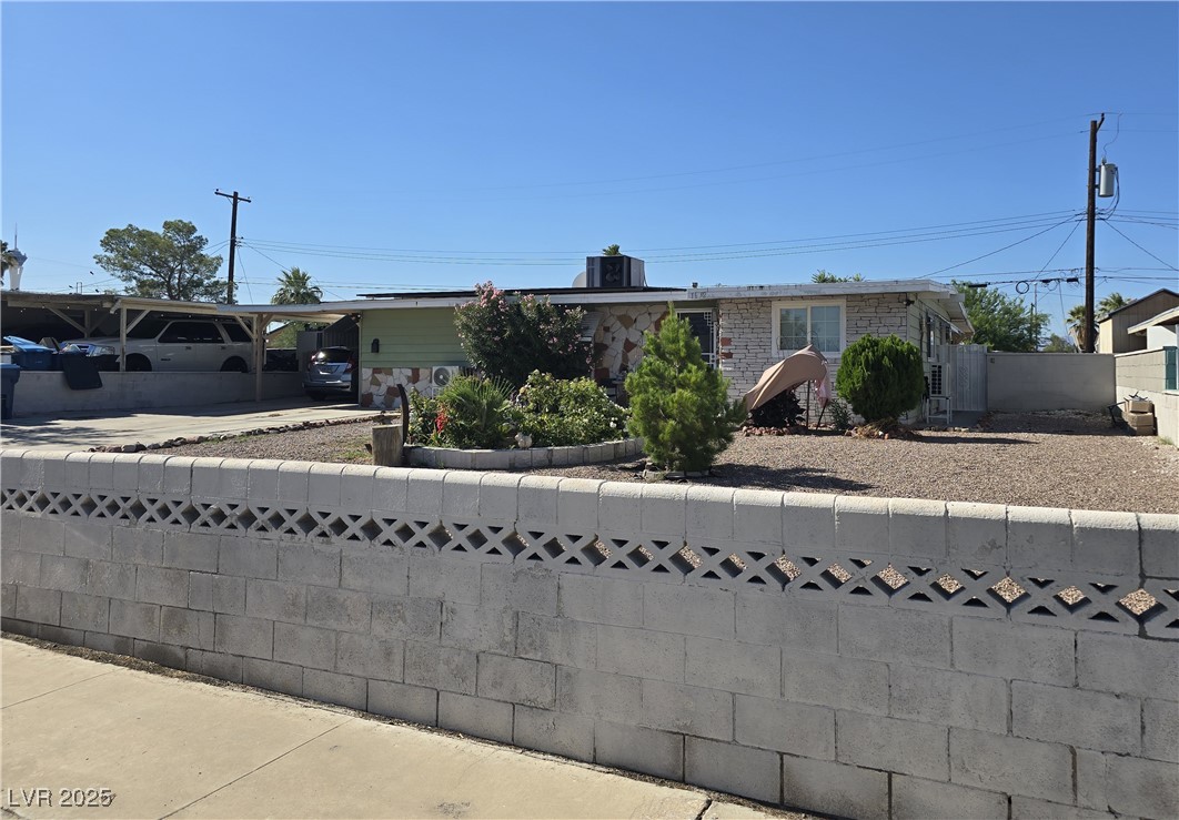 1692 Palora Avenue Property Photo 1