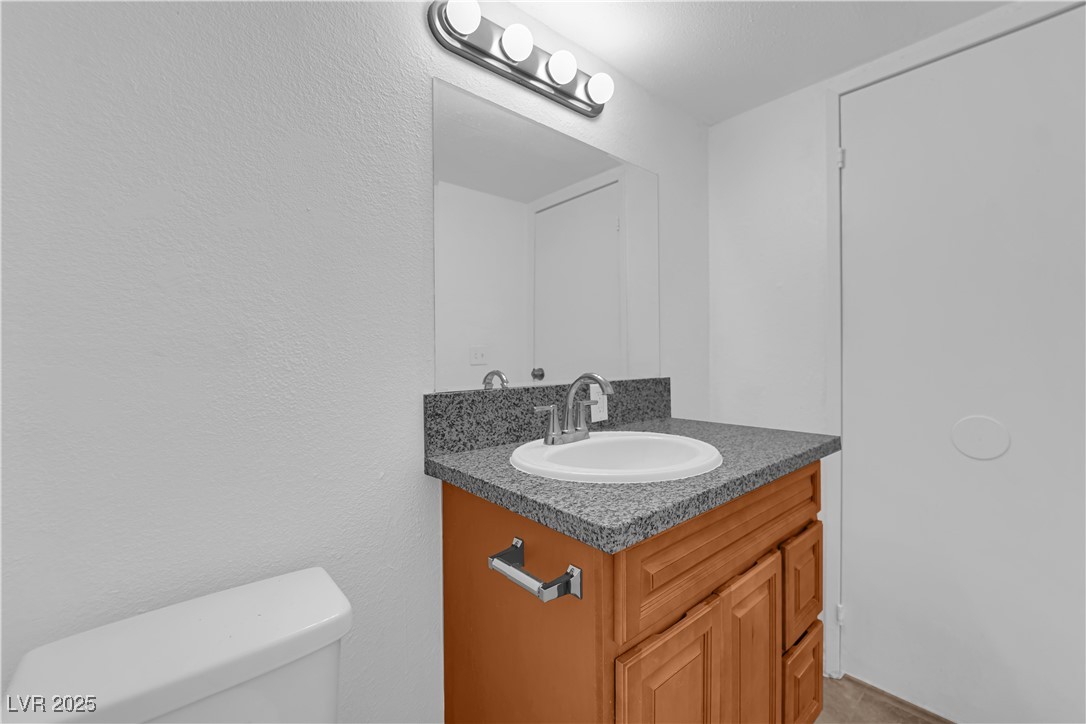 867 Flagstone Way Property Photo 9