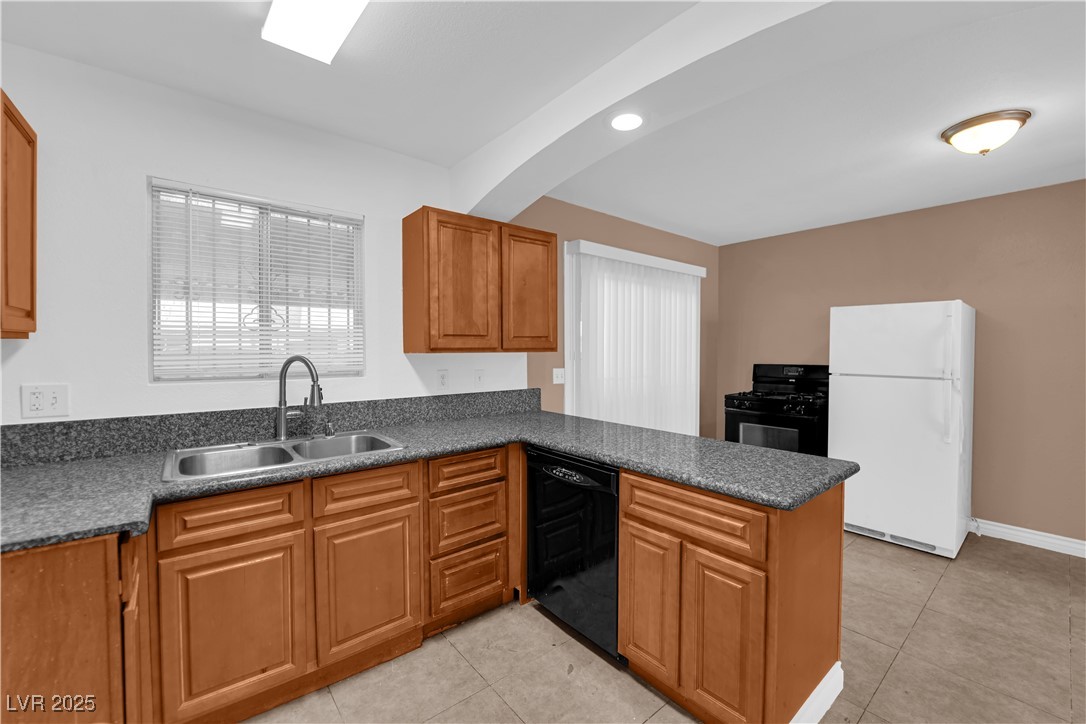 867 Flagstone Way Property Photo 14