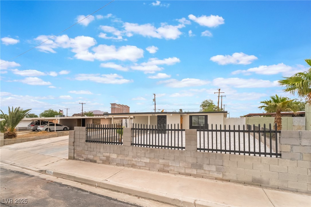 4626 Sacks Drive Property Photo 1