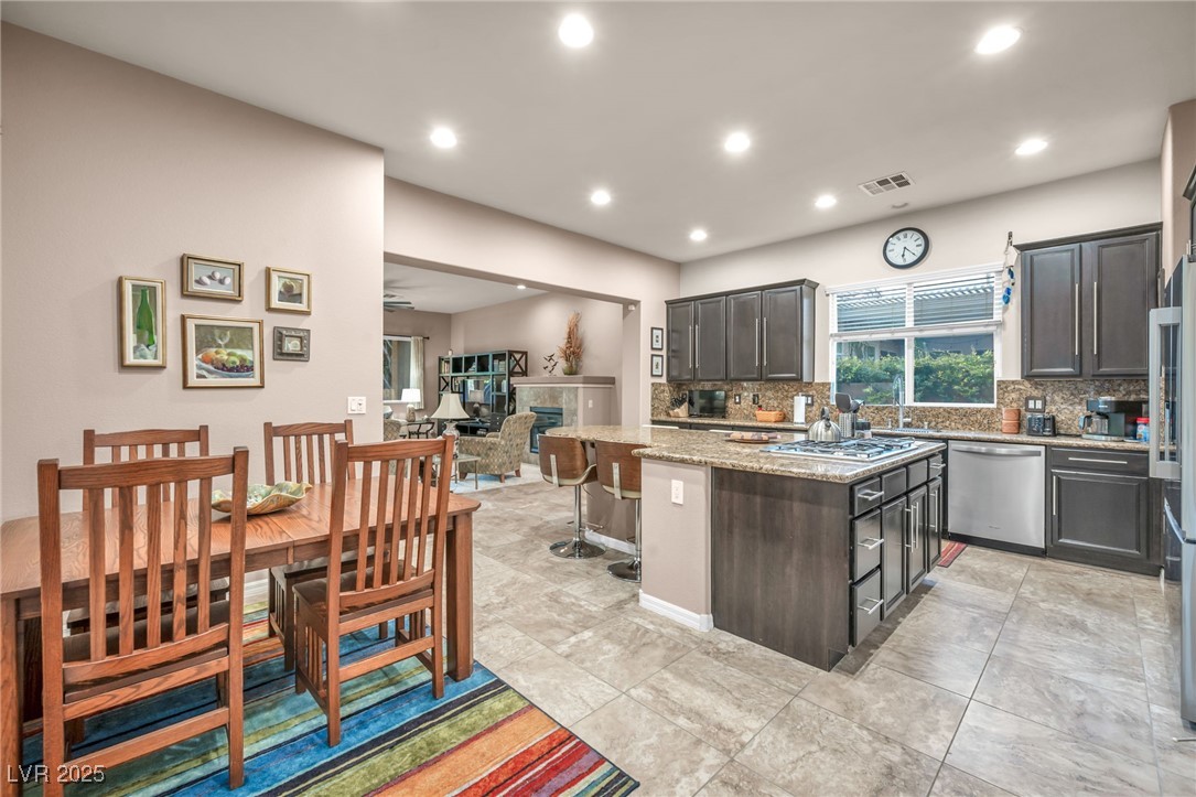 8705 Lavender Ridge Street Property Photo 16