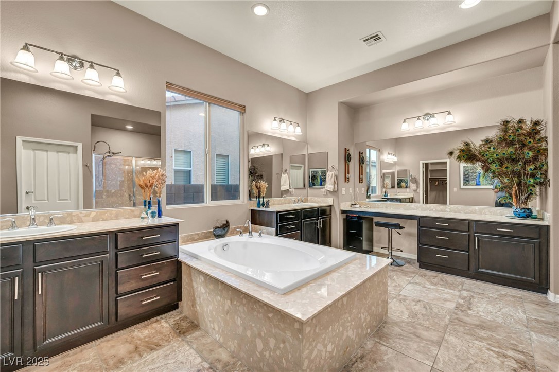 8705 Lavender Ridge Street Property Photo 32