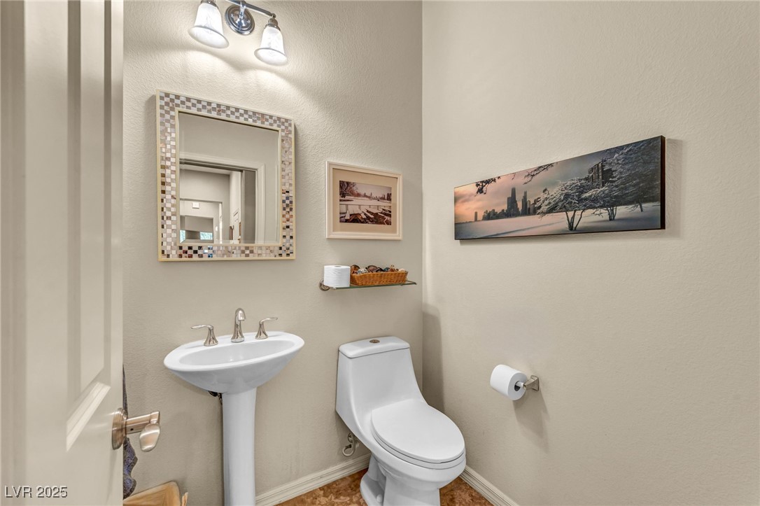 8705 Lavender Ridge Street Property Photo 47