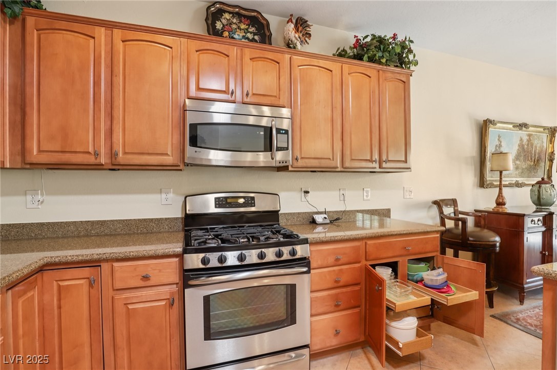 2590 Anani Road Property Photo 14