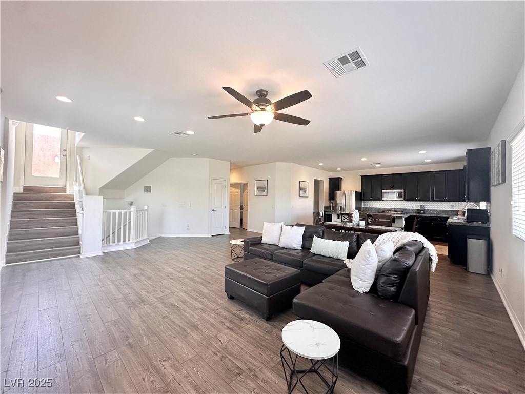 5630 Aspen Heights Drive Property Photo 1