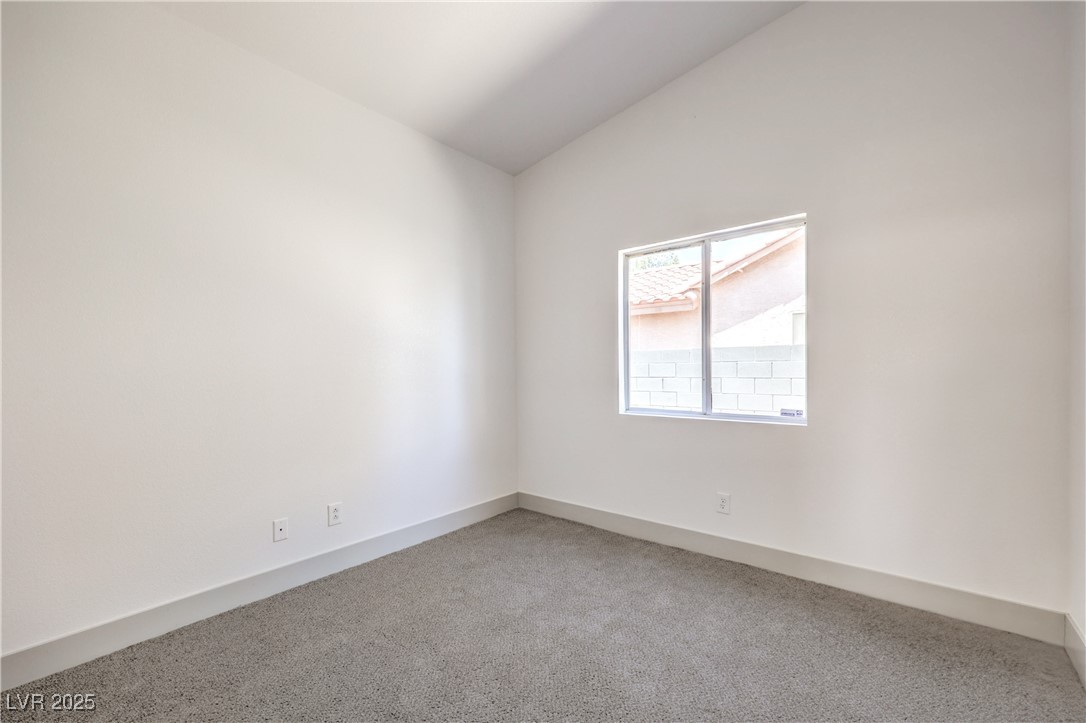 6256 Hill Haven Avenue Property Photo 27