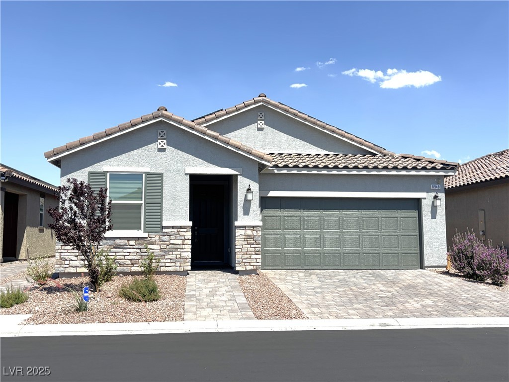 8948 Marigold Creek Street