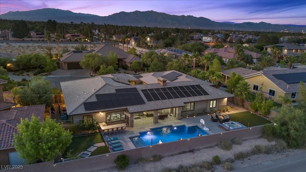 8075 Palm Cove Court Property Photo 1