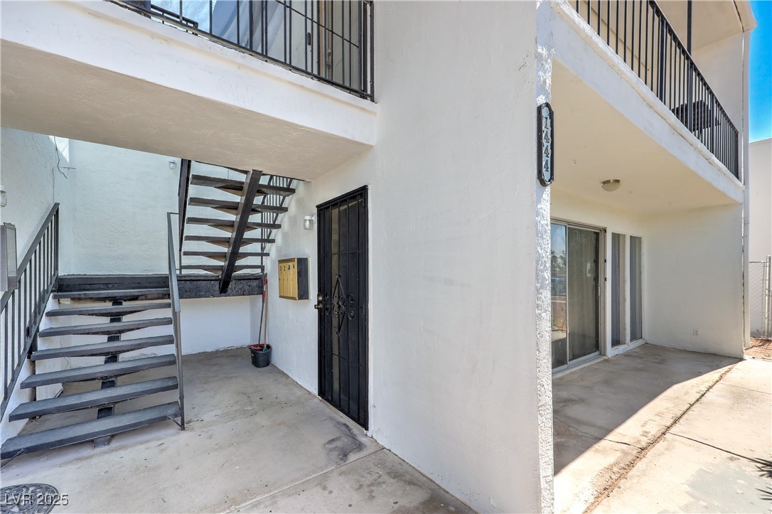 1444 Silver Mesa Circle Property Photo 4