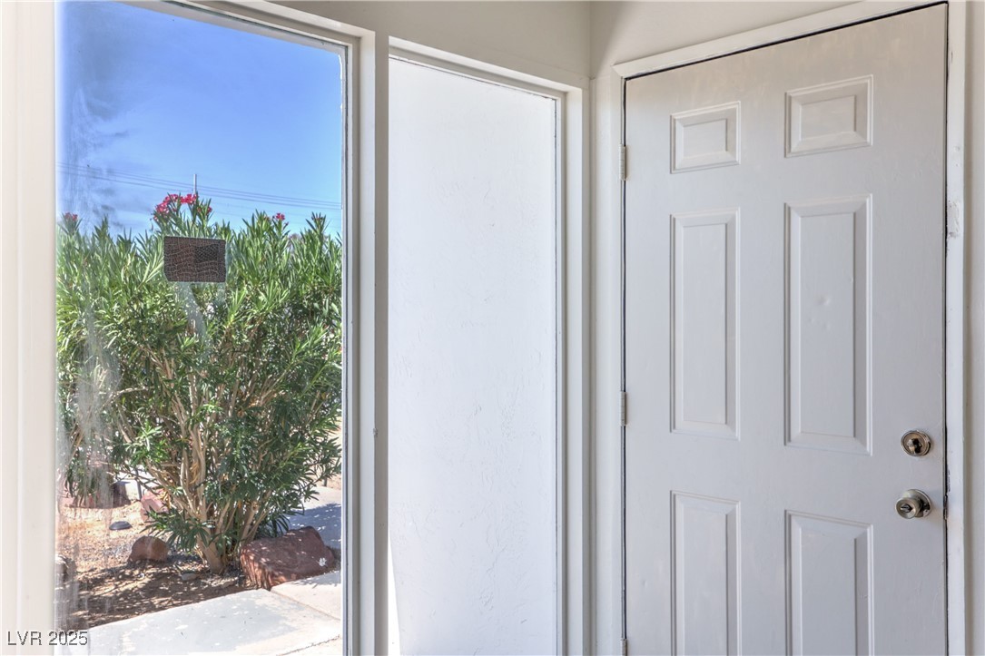 1444 Silver Mesa Circle Property Photo 6