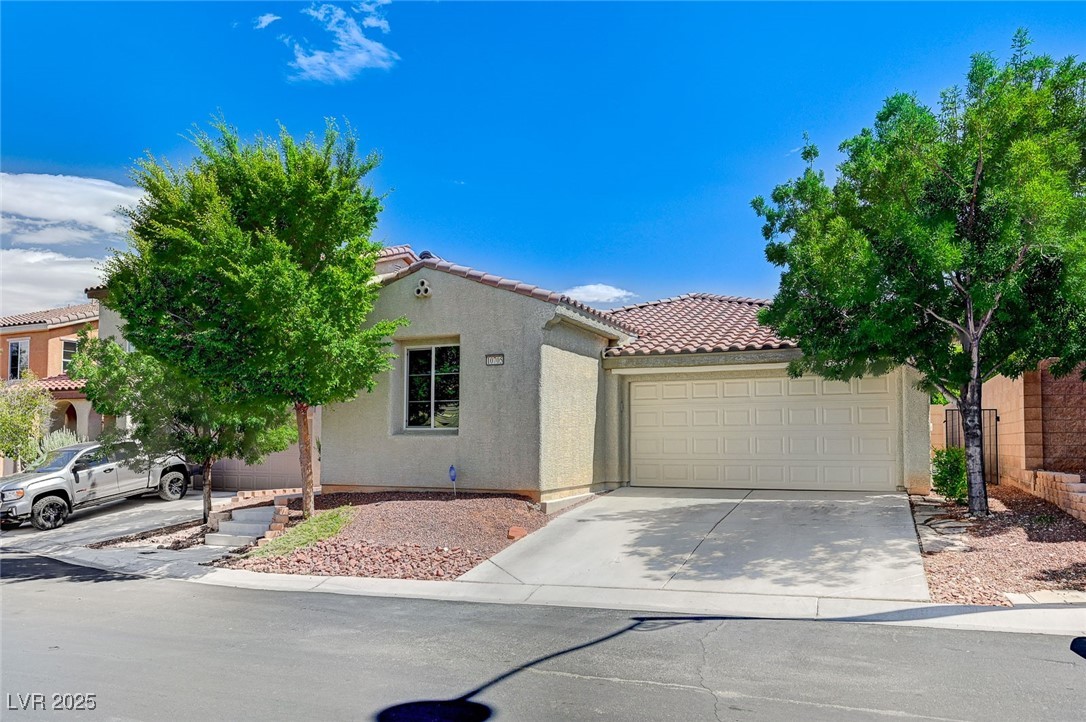 10705 Mentesana Avenue Property Photo 1
