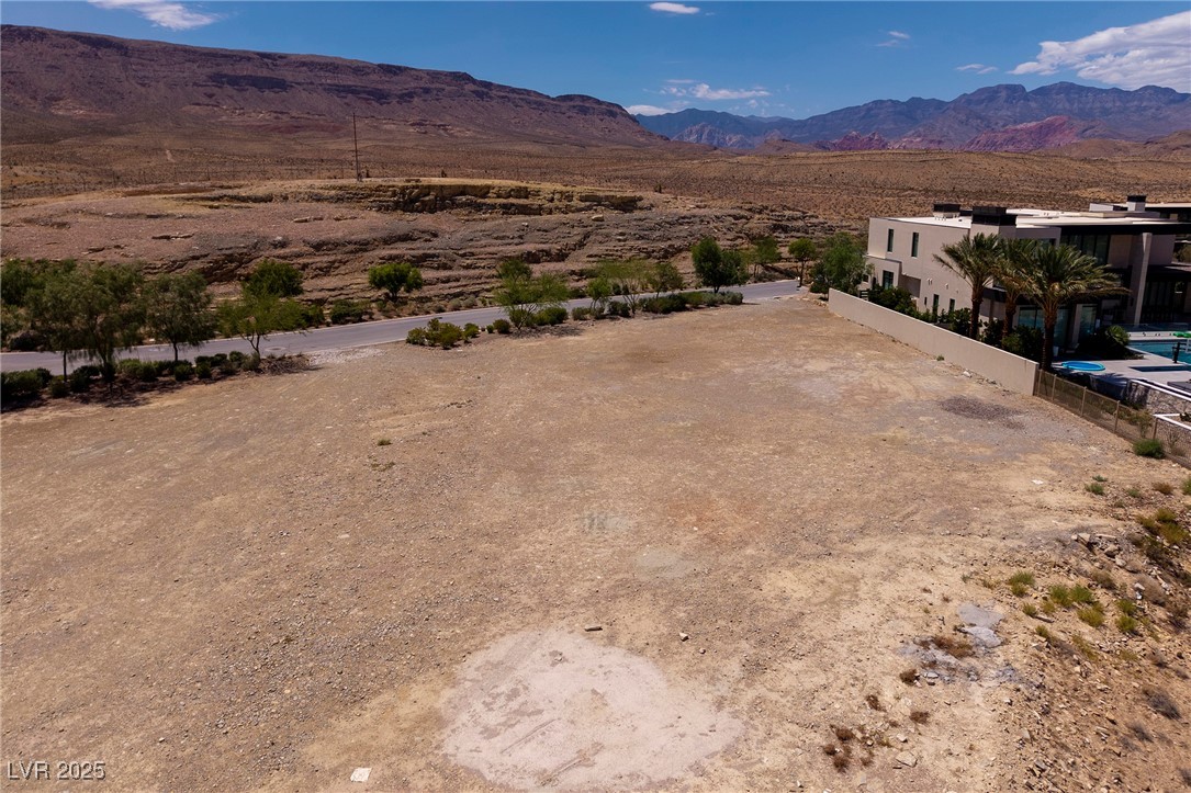 11785 Discovery Canyon Drive Property Photo 15