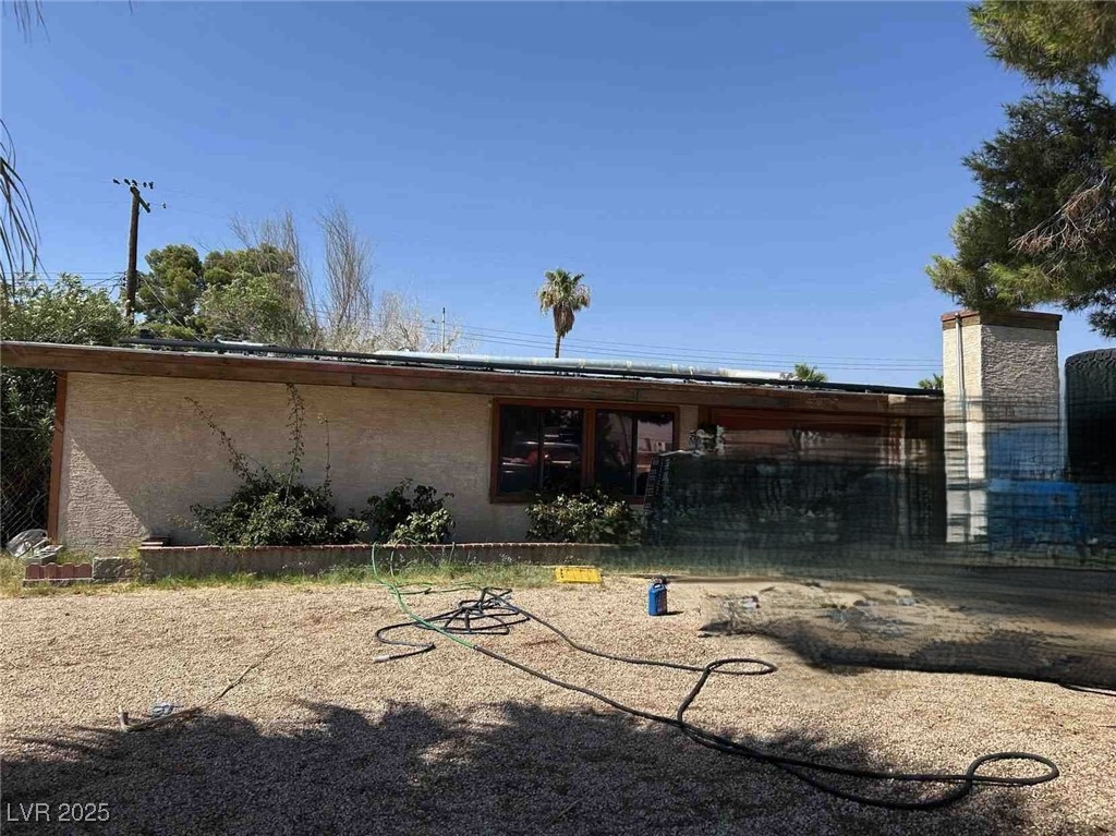 3204 Emmons Avenue Property Photo 1