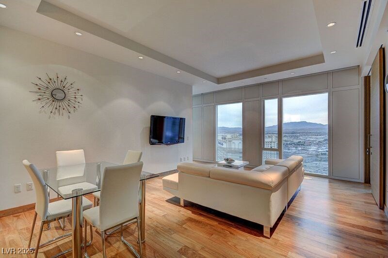 3750 South LAS VEGAS Boulevard 3111 Property Photo 1