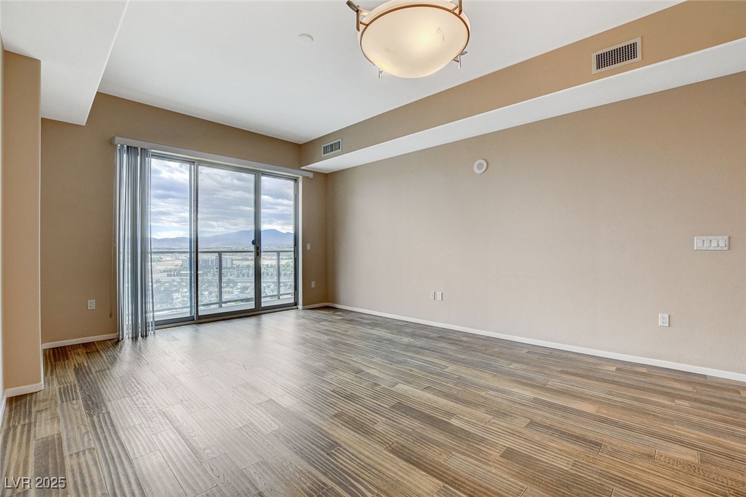 8255 South Las Vegas Boulevard 1404 Property Photo 1