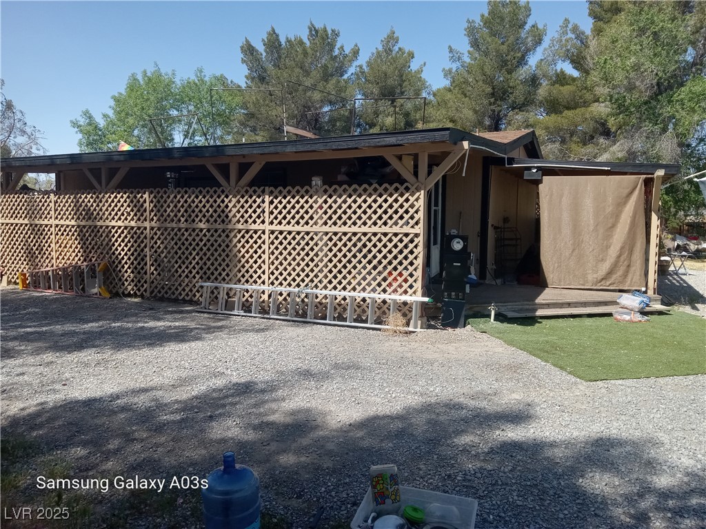 1240 Vondell Drive
