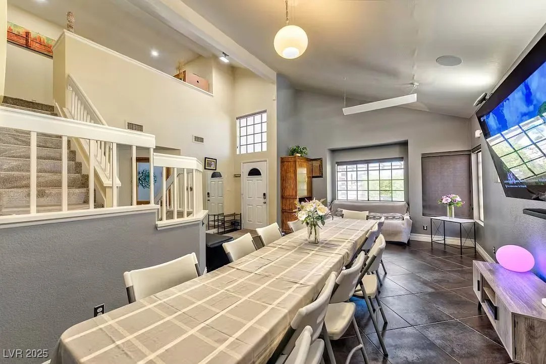 4823 Illustrious Street Property Photo 10