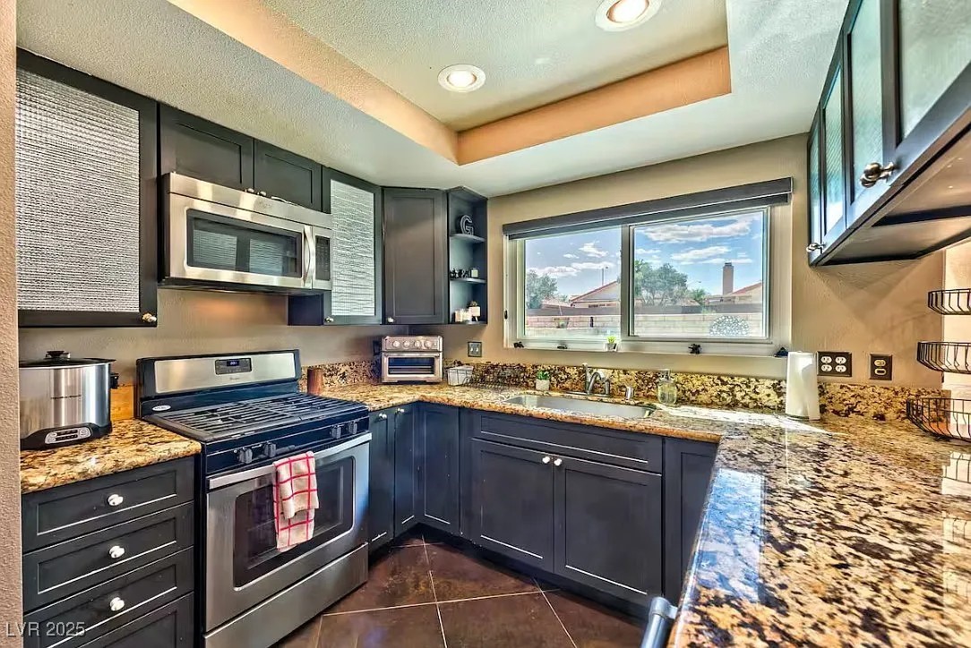 4823 Illustrious Street Property Photo 14