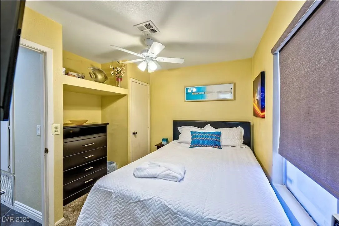 4823 Illustrious Street Property Photo 22