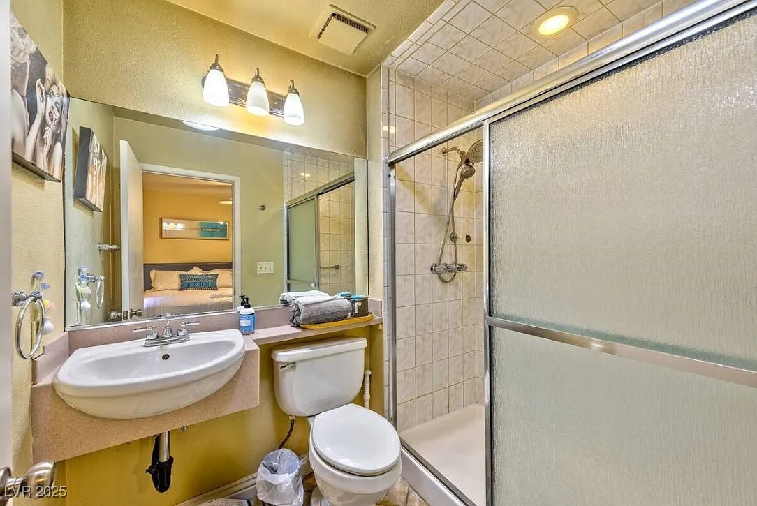 4823 Illustrious Street Property Photo 26