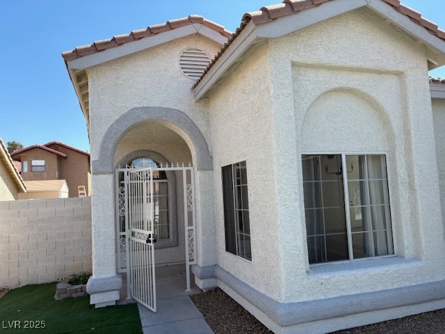 6413 Morley Avenue Property Photo 2