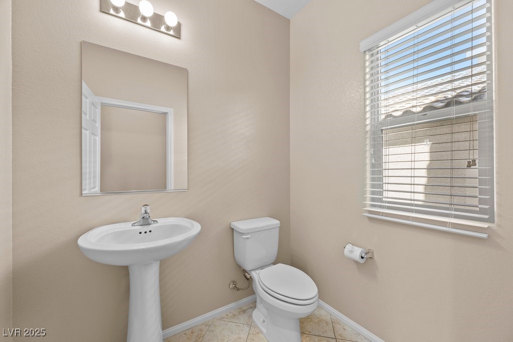 9127 Island Wolf Avenue Property Photo 16