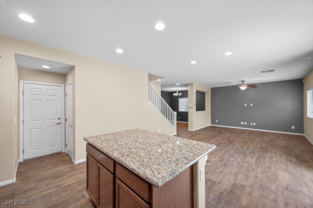 9127 Island Wolf Avenue Property Photo 17