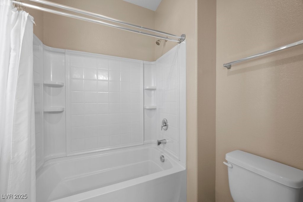 9127 Island Wolf Avenue Property Photo 21