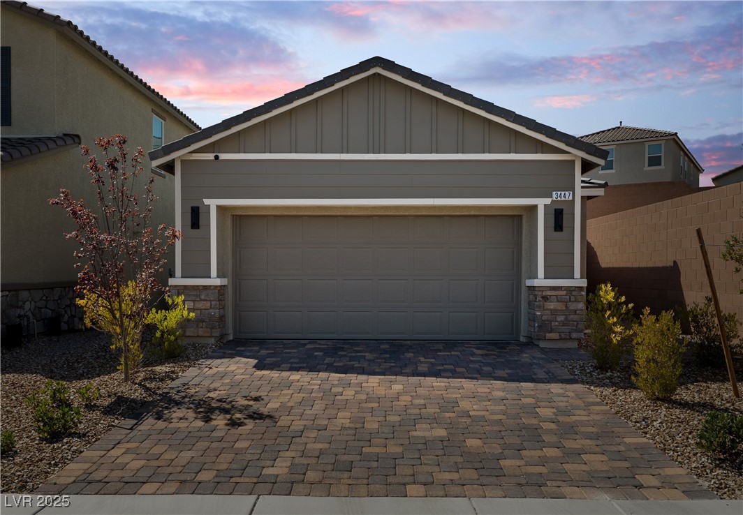 3447 Covilha Lane Property Photo 1