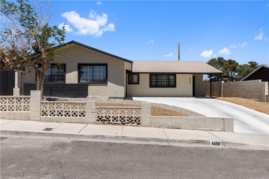 4450 San Rafael Avenue Property Photo 1
