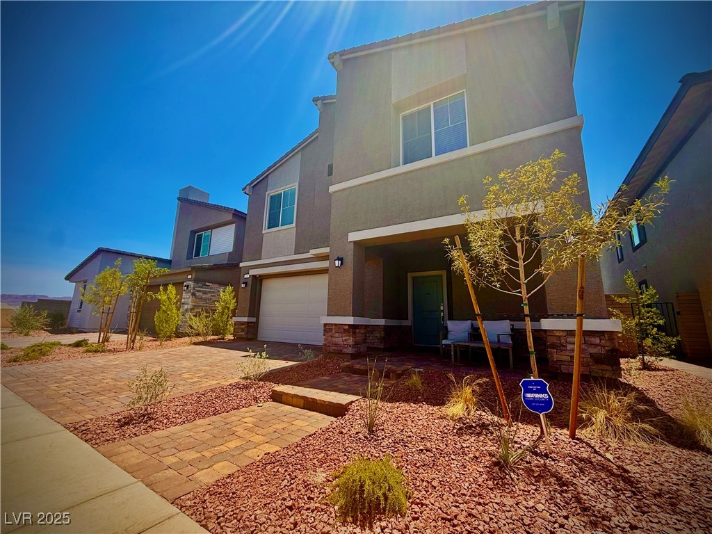 137 Rohan Crest Avenue Property Photo 1